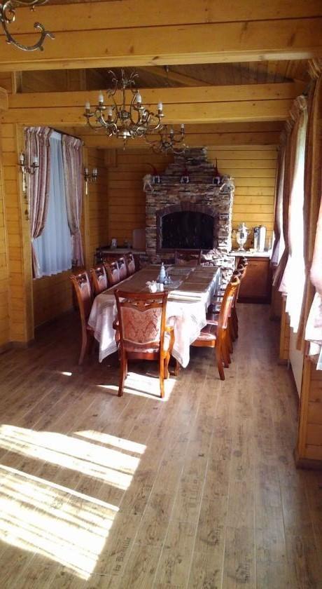 Комплекс Відпочинку Goldfіsh Сlub Guest House Babintsy Ngoại thất bức ảnh